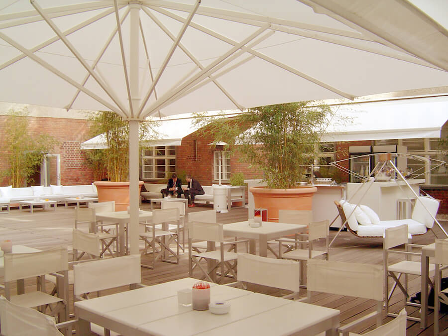Large Parasol
