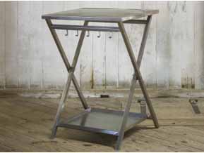 Delivita Fold away stand